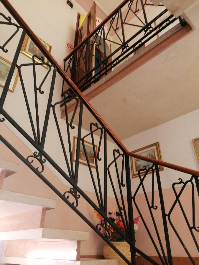 Sacco Bed&Breakfast Ровиго Экстерьер фото