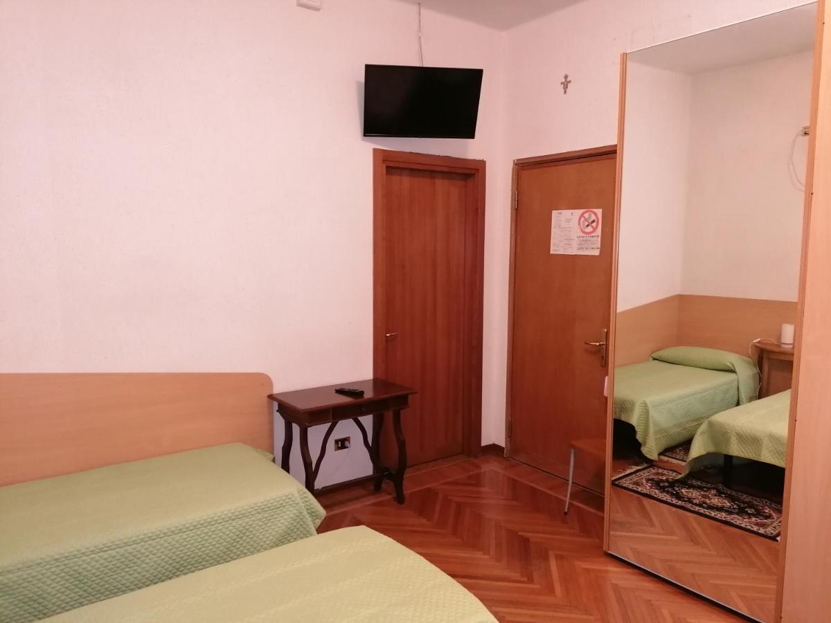 Sacco Bed&Breakfast Ровиго Экстерьер фото